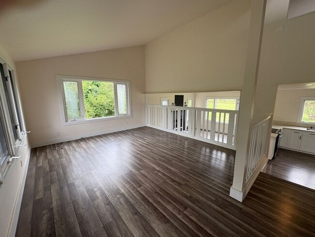 Photo - Private 3 bdrm custom home on acreage