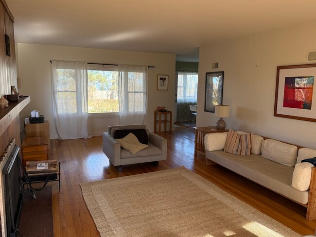 Photo - 5 Skyline Dr