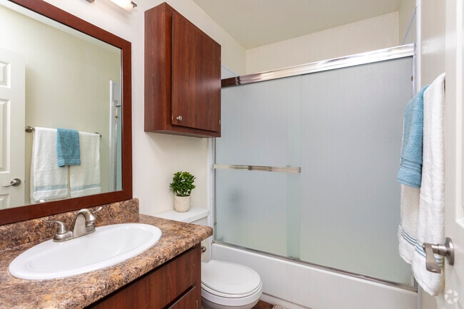 2 Bedroom - Bathroom