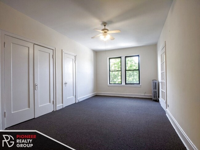 Building Photo - 4857 N Damen Ave