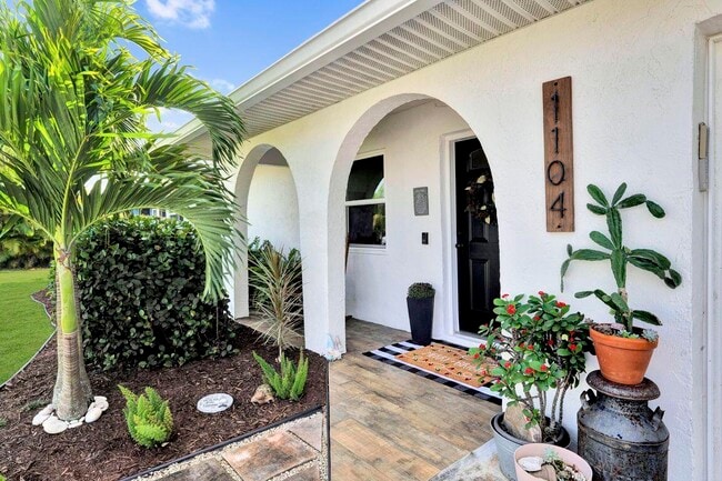 Photo - 1104 NW 12th Terrace