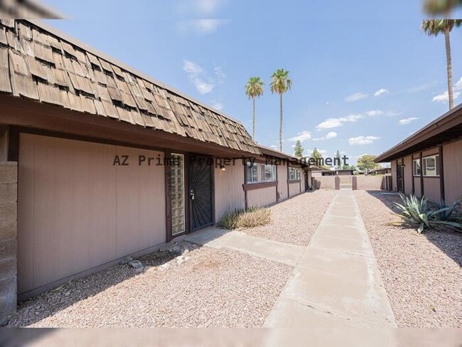 Photo - 922 S Acapulco Ln