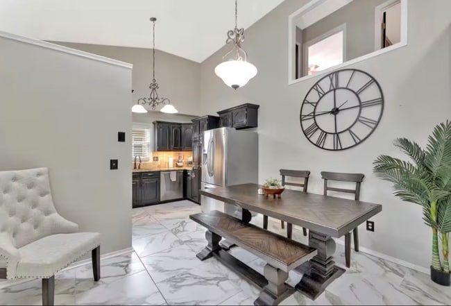 Photo - 10106 W Jamesburg St