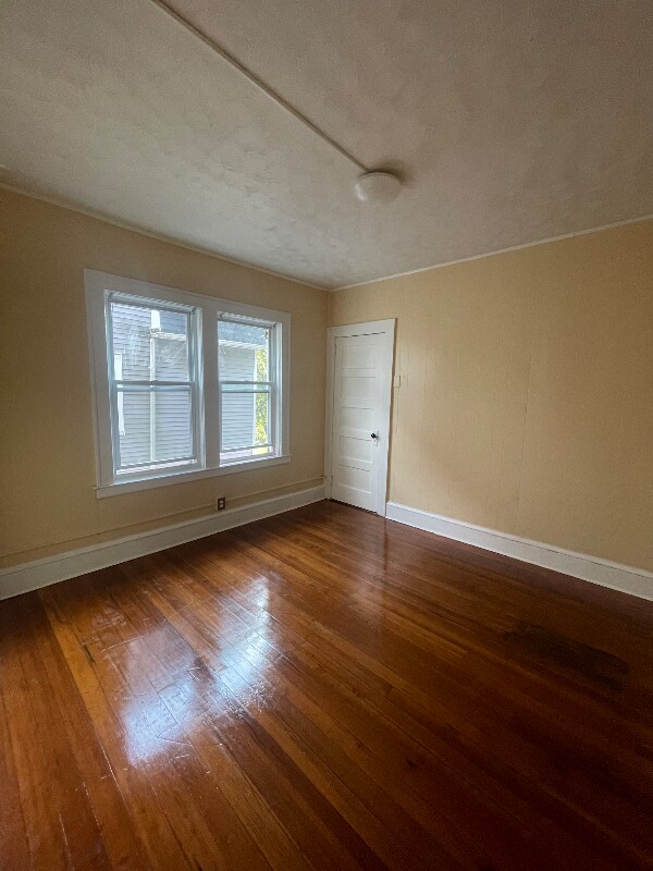 Photo - 117 Enfield St