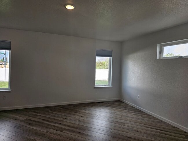 Photo - 901 Sonata Lane