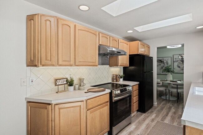 Photo - 13726 SE 24th St