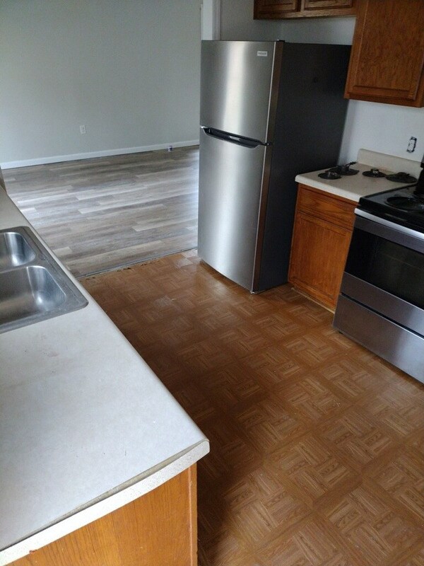 Photo - 618 W Horah St