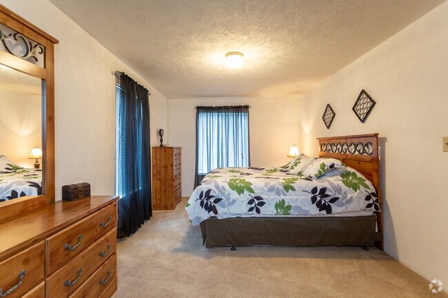 2HAB, 1BA - 960 ft²