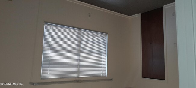 Photo - 4027 Everett Ave