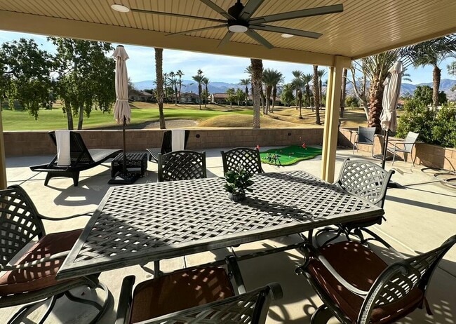 65 La Costa Dr