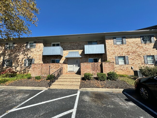 Beautiful Condo in Tates Creek! - Beautiful Condo in Tates Creek! Unidad A