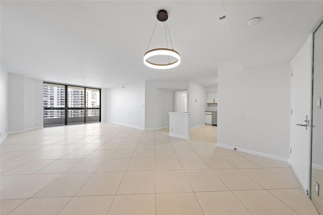 Photo - 3530 Mystic Pointe Dr Unit 2707