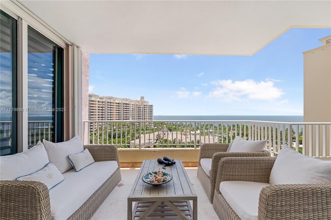 Photo - 789 Crandon Blvd Unidad 1003 Rental
