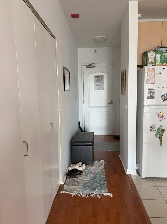 Photo - 635 N Dearborn St Unidad 2003