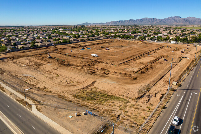 Building Photo - Sobremesa Villas Rental