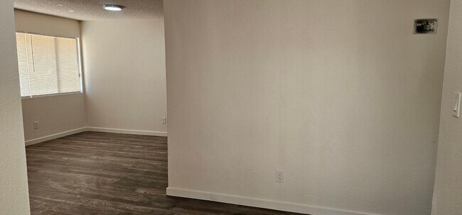 Photo - 2658 N 43rd Ave