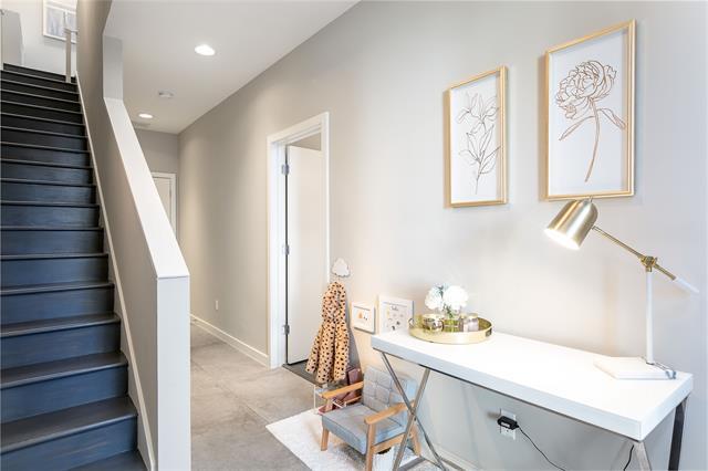 Photo - 4100 Travis St