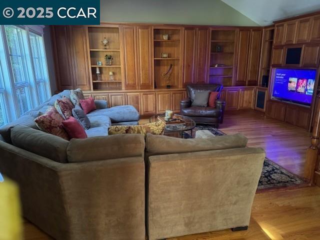 Photo - 102 Overhill Rd