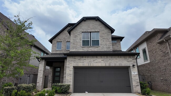 Photo - 360 Mallorn Ln