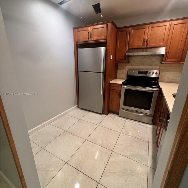Photo - 12035 NE 2nd Ave Unit A212