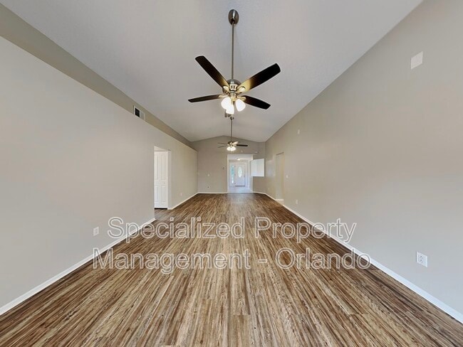 1408 Sugarberry Ln