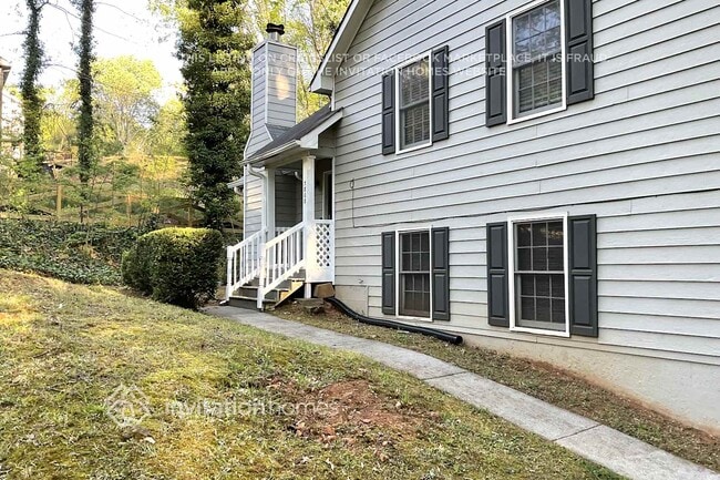 Photo - 3808 Mountain View Rd NW