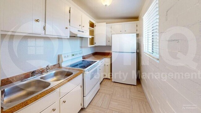 Photo - 503 W President St