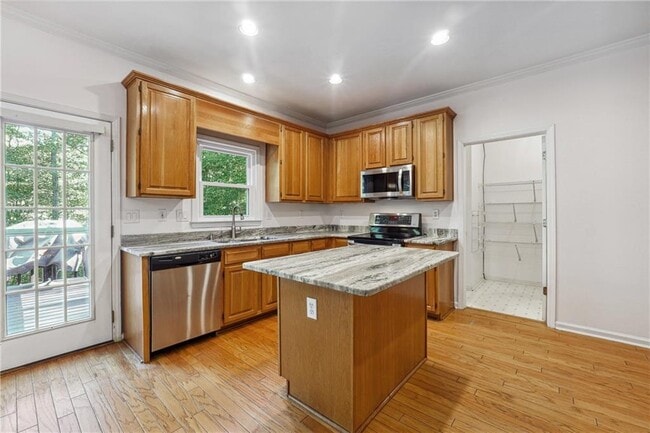 Photo - 2335 Corbett Ct