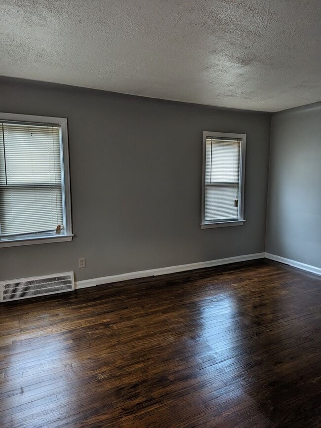 Photo - 12648 Mettetal St