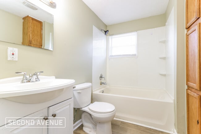 Photo - 540 Beecher St