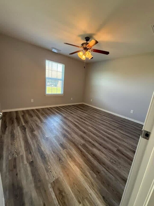 Photo - 609 W Kimberly Ct