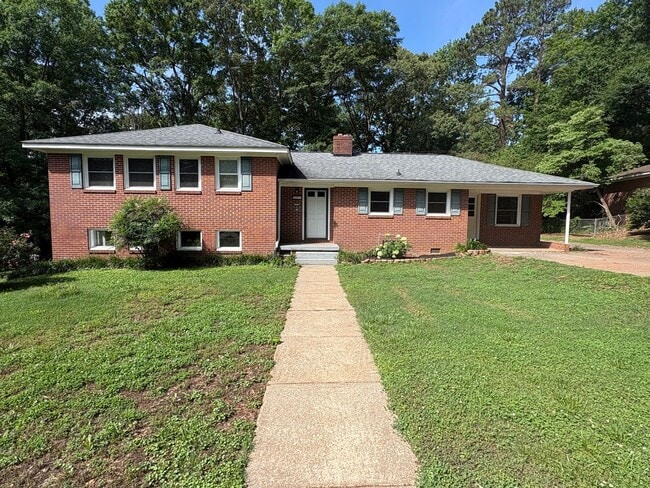 Photo - 207 Holly Ave