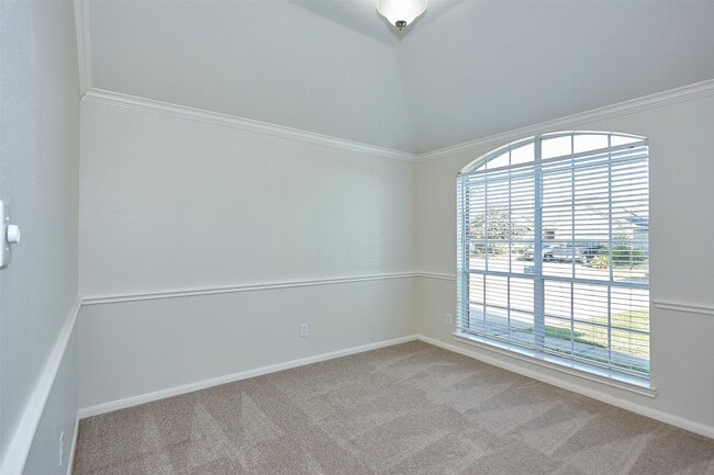 3630 Sheldon Dr