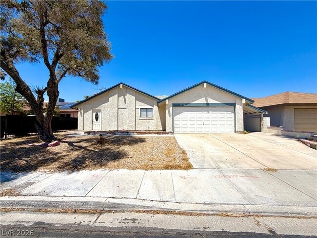 Photo - 6200 Cedarwood Ave