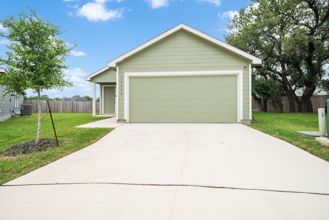 Photo - 14636 Cregg Ml Dr House
