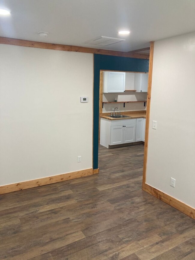 Photo - 326 N Elm St NW Unit 326 N Elm St B