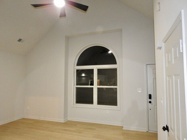 Photo - 101 Rampart St