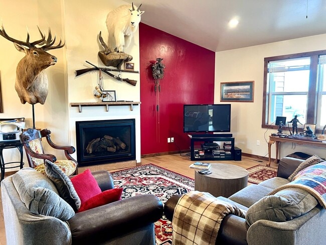 Photo - 11 Fieldcross Ln Unidad B