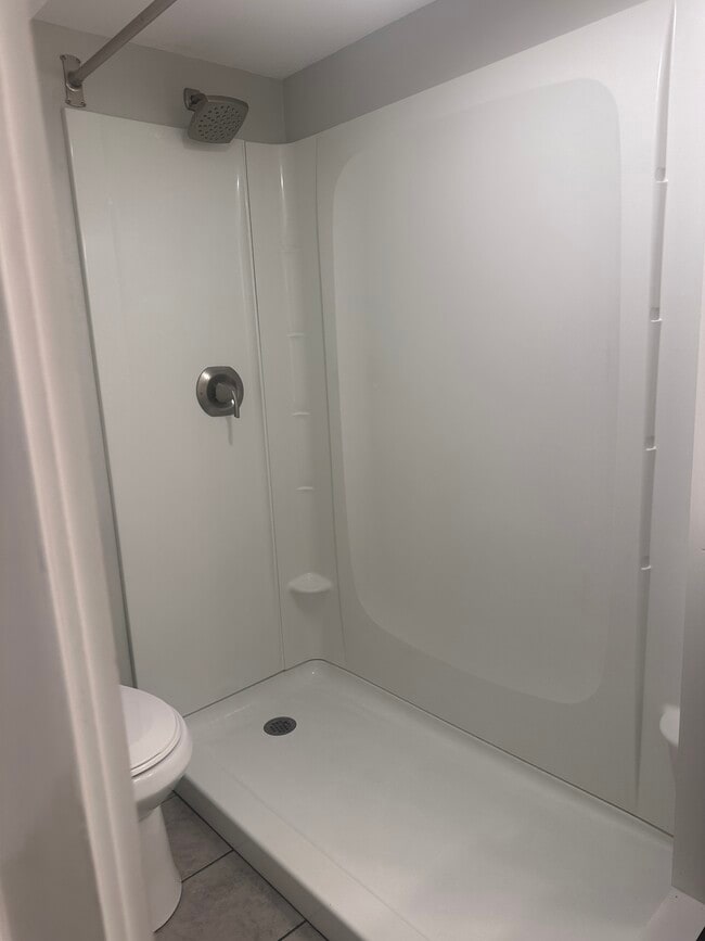 Photo - CoveView Apartments