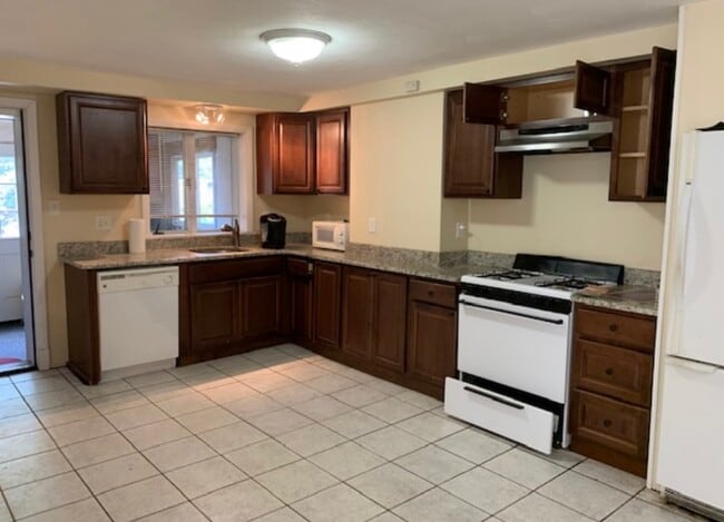 Photo - 72 Frankfort St Unidad 1