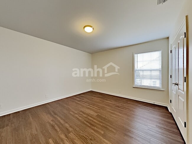 Building Photo - 113 Durham Ct Rental