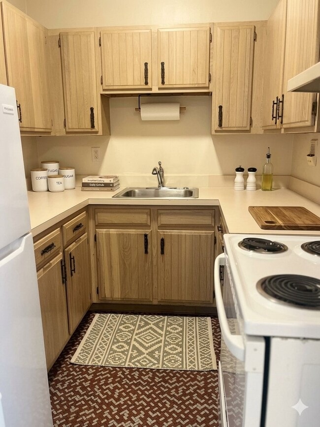 A cozy kitchen awaits!