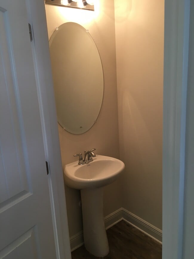 Photo - 127 Iron Horse Dr W