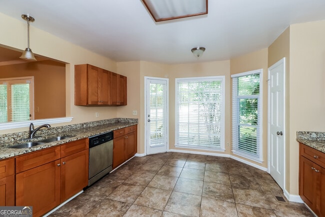 Photo - 3414 Velvet Creek Dr SW