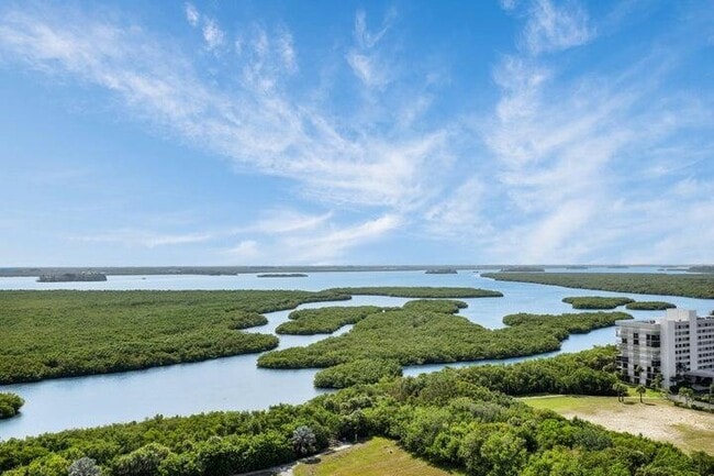 Building Photo - 5049 N Hwy A1A Unit 1905