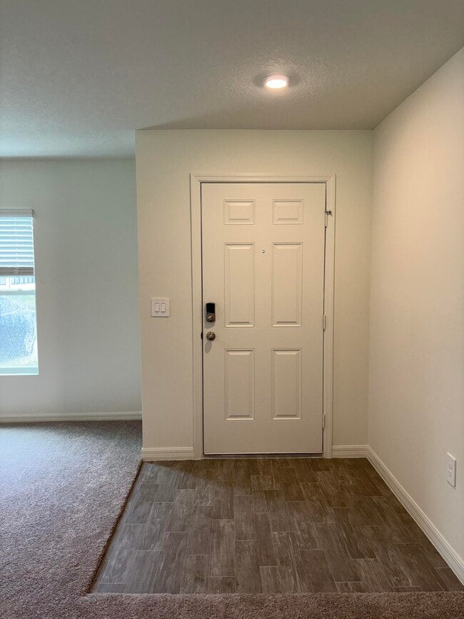 Photo - 1109 Altamira St NW