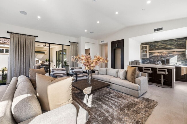 Photo - 75213 Hancock Pl