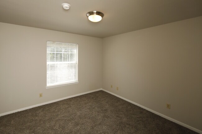 Photo - Park Yellowstone Apartment Homes