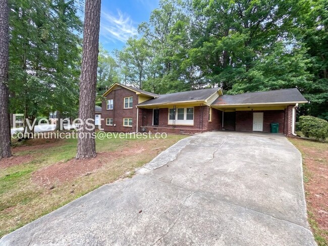 Photo - 3190 Clifton Church Rd SE