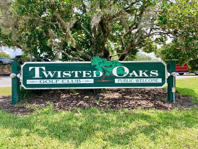 Photo - The Fairways Golf Course Home